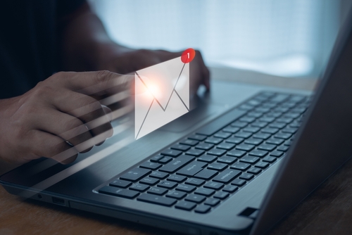 Quelle est la meilleure base de données emails d’entreprises en France ?