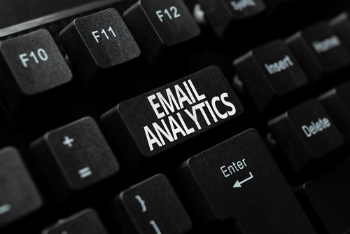 Quel taux d’ouverture email b2b viser en 2026 ?